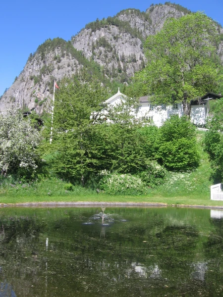 Nutheim Gjestgiveri (Flatdal)