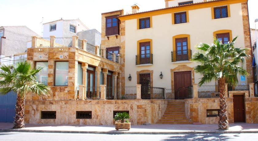 Hostal Marquesado 2*