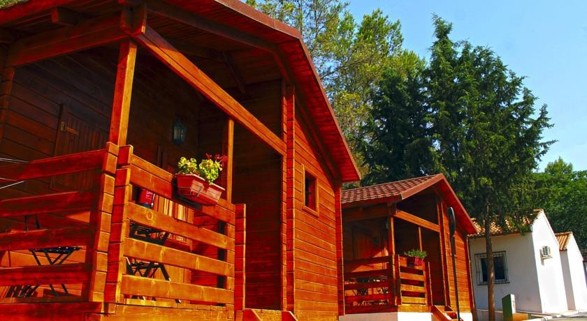 Bungalows Camping Rafting Benameji 