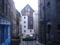 13 Old Fishmarket Close 