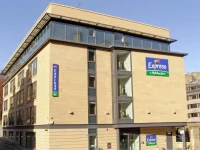 Holiday Inn Express Edinburgh Royal Mile Hotel 3*