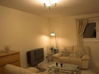 1 2 Bedroom Lovely Apt 