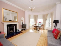 11 West Maitland Street 3*
