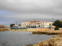 Lyda Beach 3*
