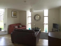 Alba Executive Apartments Coach House 