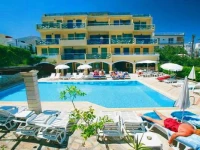 Petra Beach Hotel and Apartments 3*