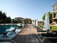Nostos Hotel 3*