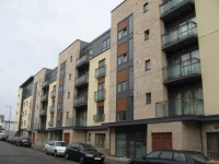 2 Bed Tollcross Area 