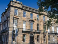 47 Manor Place 