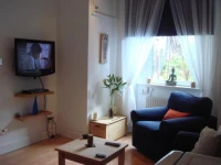 Central Garden Flat 