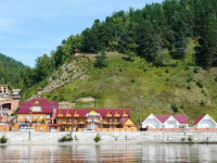 U ozera hotel complex