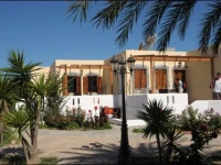 Grandes Apartments 
