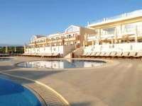 Kiani Beach Resort 5*