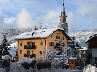 Ambra Cortina 4*