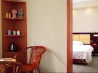 Ivy Business Hotel 