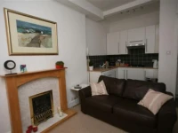 Traditional 1 Bed Gorgie Apt 