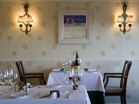 Airds Hotel and Restaurant
