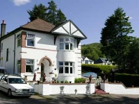 Chenderoh Guesthouse 