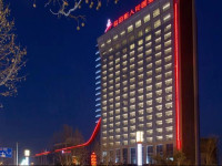 Cineaste Garden Hotel