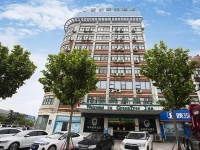 GreenTree Inn Lian Yun Gang Benniu Square Hotel 3*