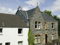 Old Harbour Masters Holiday Home 