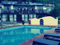 Mountain Cat Inn 
