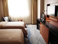 Eral Hotel 