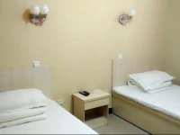 Yufeng Express Hotel 