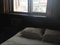 Tangshan Luxuan Inn 