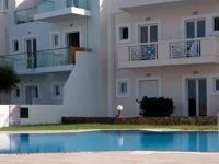 La Playa Beach Apartments 3*