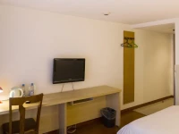 Motel 168 