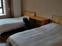 Qingdao Yilin Youth Hostel 