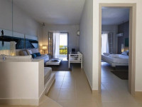 The Bay Hotel And Suites