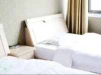 Kelinning Hotel Qingdao Lingshanwei 