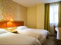 Home Inn Shanghai Changxingdao Fenghuang Street 