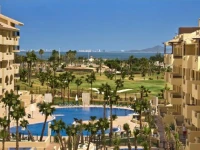 Serena Golf 4*