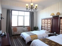 Kunming Junhong Hotel 