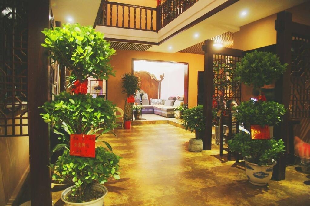 Fenghuang Xinyuan Boutique Hotel 