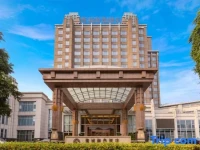 Juncheng Higher Quarter Hotel 5*