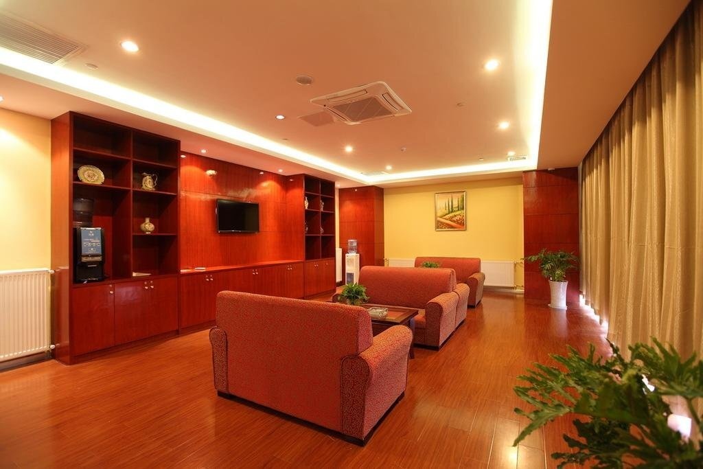 Hanting Express Xuancheng Guogou Square Branch 