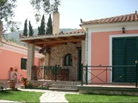 Papatsiros Villas 3*