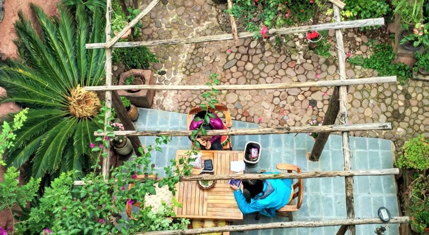 Nuodeng Gui Zhen Hostel 