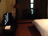 Ningbo Qingcheng Fashion Hotel 