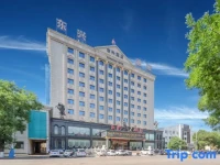 Dong Xing Grand Hotel 