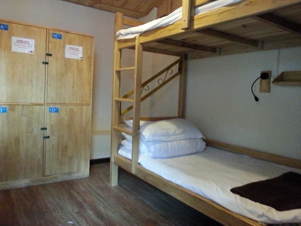 Lijiang Senior Leader Youth Hostel 