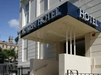 Acorn Hotel 4*