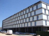 Diagonal Plaza 4*