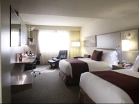 Crowne Plaza Barcelona - Fira Center 4*