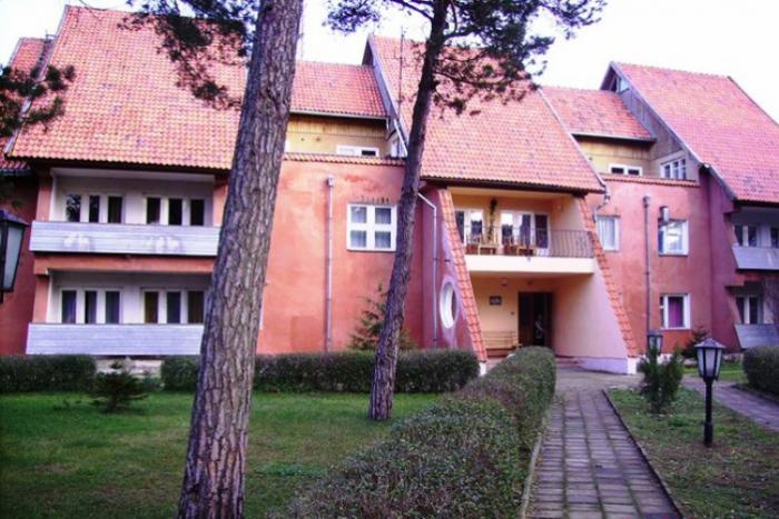 Балтика база отдыха Лесное 