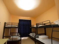 Gnight Youth Hostel 